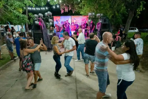 El Verano en las Plazas sigue recorriendo barrios