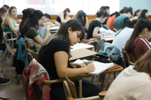 San Andrés de Giles: Becas Estudiantiles Municipales 2025