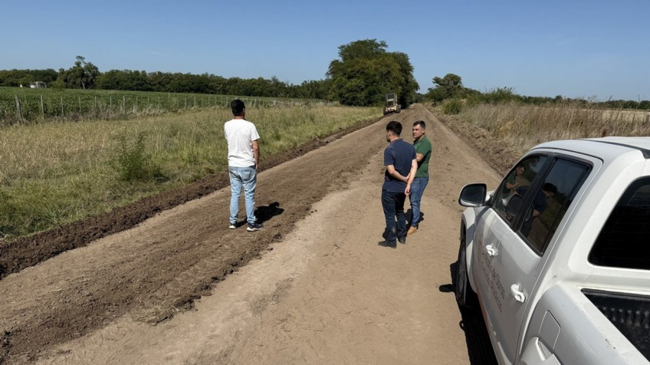 San Andrés de Giles: Siguen las mejoras en caminos rurales