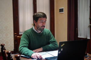 Ustarroz exigió obras y tarifas diferenciadas en audiencia por privatización de la Ruta 5