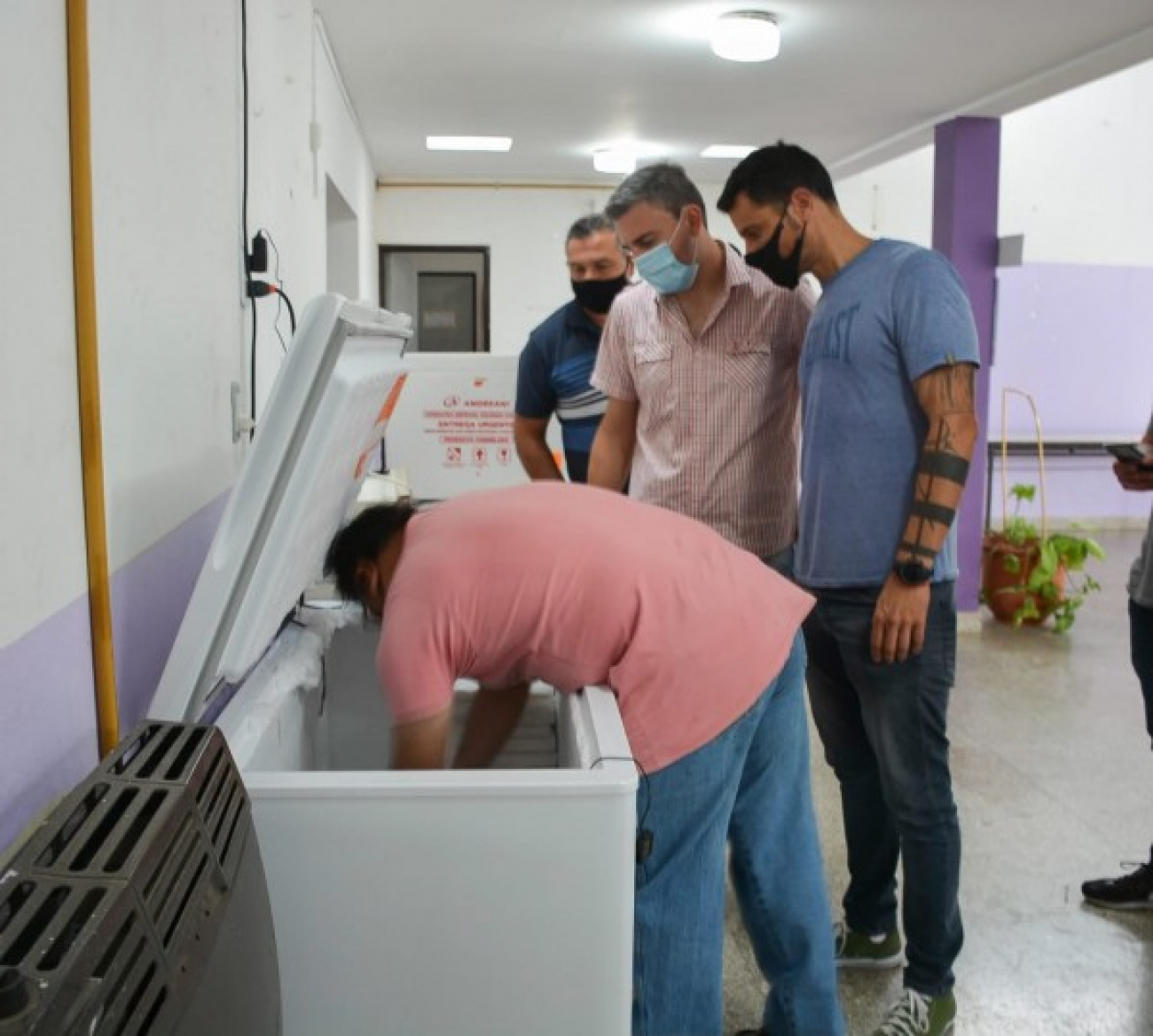 Llegaron las primeras vacunas Covid-19 para pacientes de riesgo