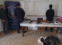 General Rodríguez: Detienen a un hombre de 58 años por privación ilegal de la libertad y secuestran armas y drogas