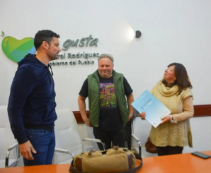 Se firmaron las escrituras para construir el edificio de la Escuela Secundaria N°7