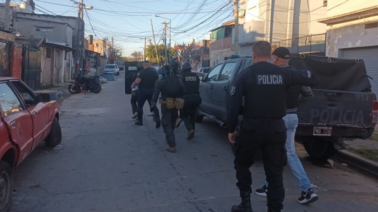 Cometieron un robo en Giles: gracias a Monitoreo Municipal, la Policía y la Justicia, detuvieron a los presuntos autores
