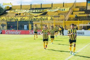 Flandria volvió a perder y se aleja de la ilusión por título