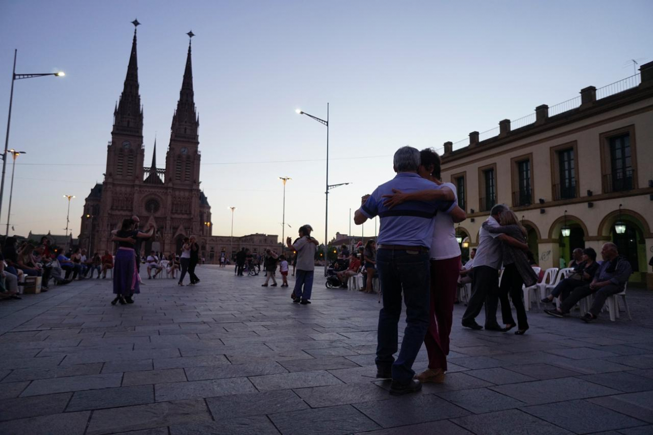 CELEBRACIONES POR EL DÍA NACIONAL DEL TANGO