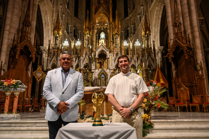 La Copa del Mundo estuvo en la Basílica de Luján