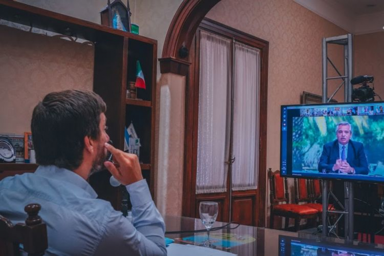 Ustarroz participó del lanzamiento de obras para todo el país incluido Mercedes