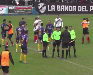 Con una polémica expulsión, Atlas no pasó del empate en General Rodríguez