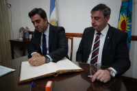 BOTO FIRMÓ EL ACTA DE TRASPASO Y ES EL NUEVO INTENDENTE DE LUJÁN