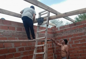 Merendero de Villa del Parque pide ayuda para techar su espacio