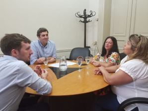 REUNIÓN CON LA ASOCIACIÓN "AUTISMO LUJÁN" POR EL USO DE LA PIROTECNIA