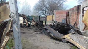 Un hombre baleado y una casa quemada en el barrio Ameghino