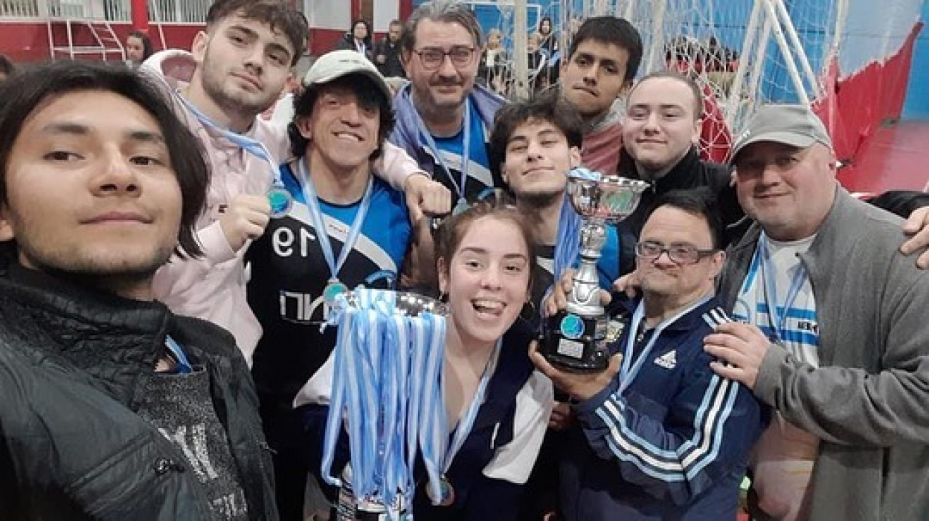 Gianti Voley Team fue premiado en José C. Paz