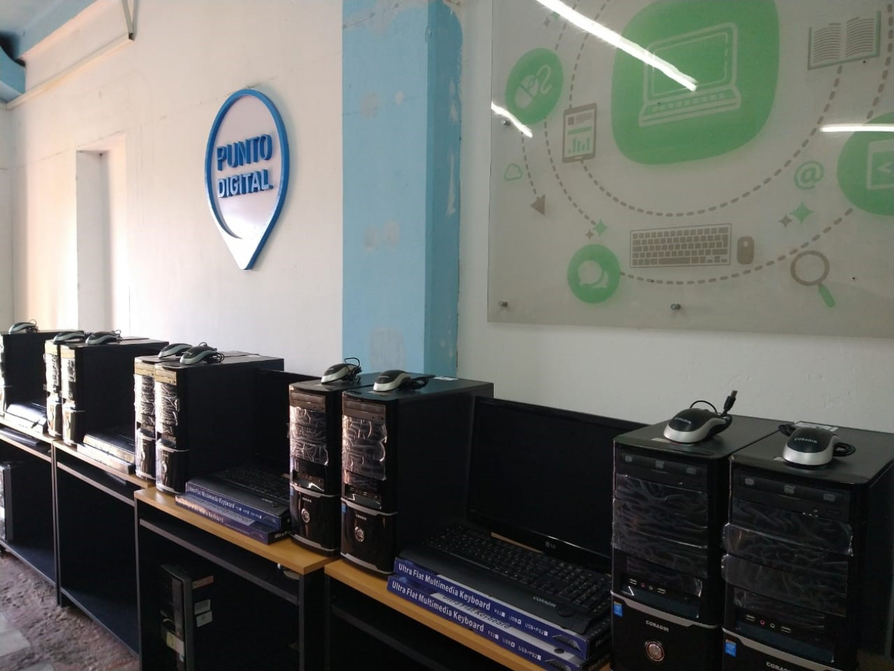 El Municipio suma nuevas computadoras al Punto Digital de la Casa de la Juventud