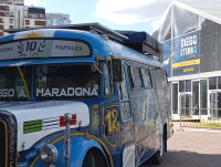 «Pelusa por el mundo»: Una familia mercedina sigue en un viaje en homenaje a Maradona
