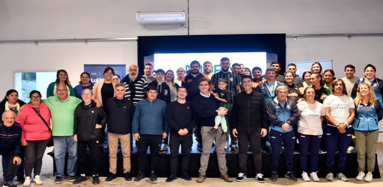 Clubes en Marcha: el Municipio financiará mejoras en escuelas de fútbol infantil