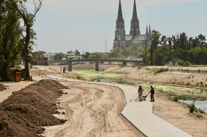 Comenzó la construcción de un sendero a orillas del Río Luján