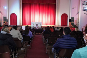 Ustarroz anunció la licitación de 166 viviendas del programa “Casa Propia”