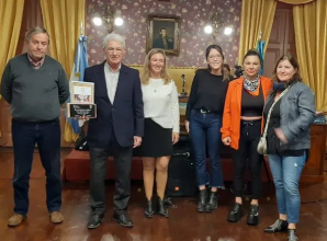 HCD: distinguen a comercios de Mercedes por su trayectoria