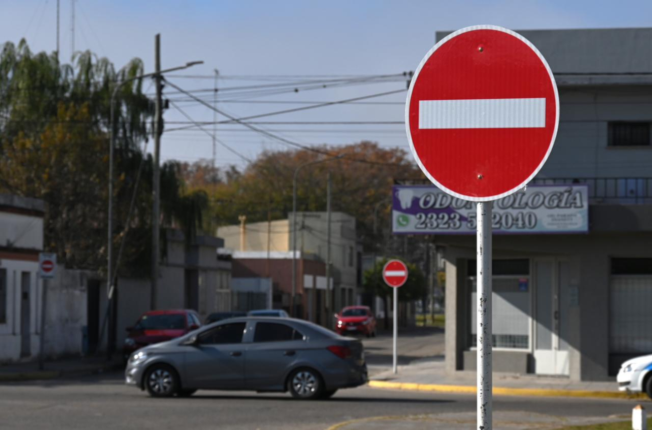 Luján: El Plan de señalización y demarcación vial se continúa implementando en todo el distrito