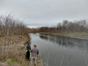 Analizan el estado del Río Luján