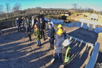 El Intendente y el Gobernador supervisaron las obras del nuevo puente de Olivera
