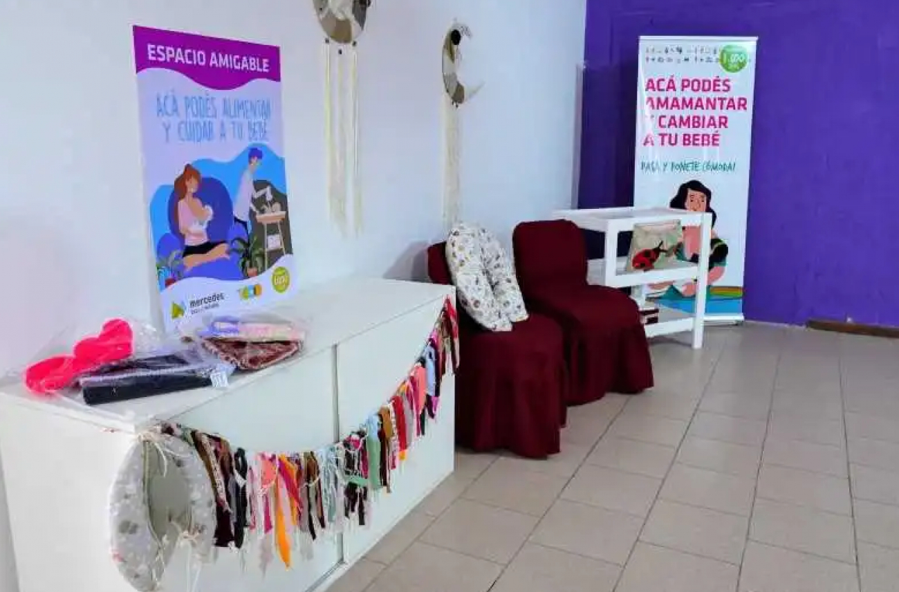 En Gowland abren espacio de lactancia materna