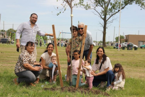 Mercedes: En barrio Favaloro se construyó un nuevo “Bosque de los Mil Días”