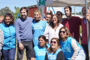 Ustarroz y ministro Kreplak recorrieron barrios, promovieron el descacharreo y prevenir el dengue