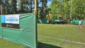 Deportes: comenzó la construcción de dos canchas de básquet en el Parque San Martín