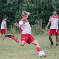 Luján volvió a los entrenamientos en el predio del San Emilio