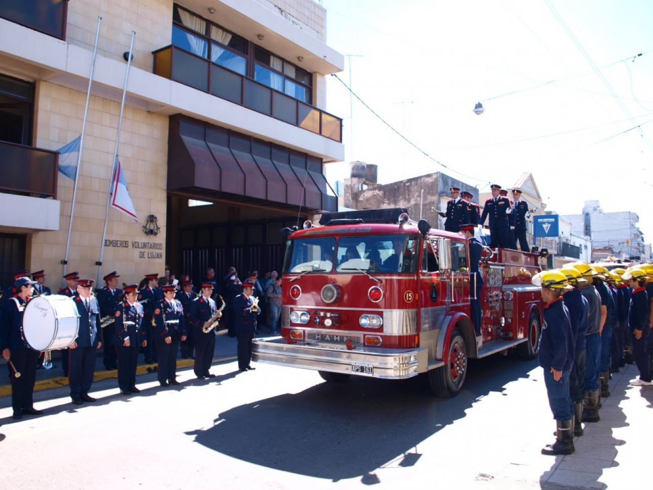 BOMBEROS ALERTAN QUE NO FUNCIONAN LAS LINEAS TELEFONICAS