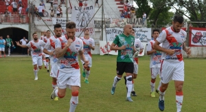 LUJÁN FUE MÁS PERO NO PUDO FRENTE A DEPORTIVO MERLO