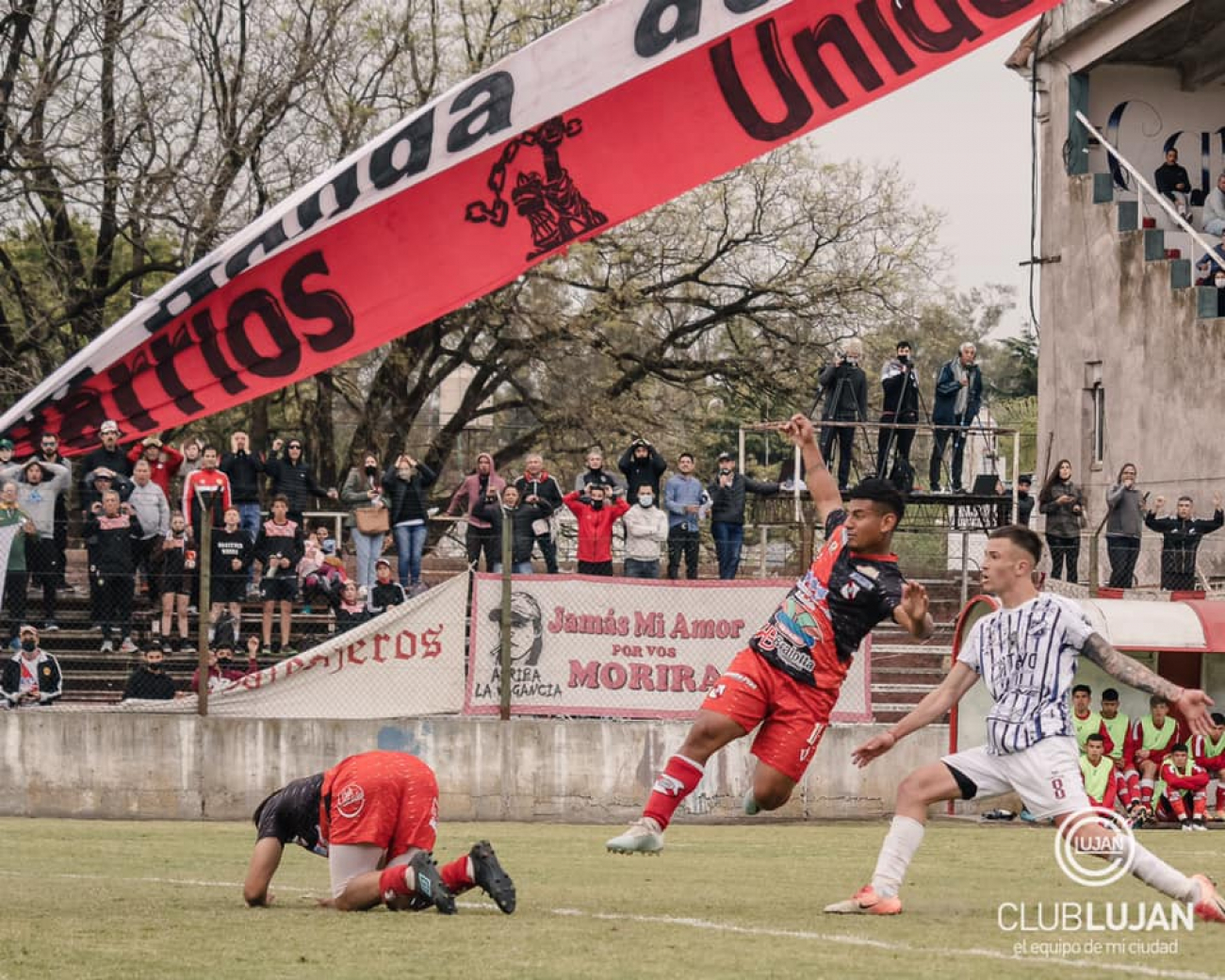 En su último partido como local, Luján cayó ante Deportivo Español