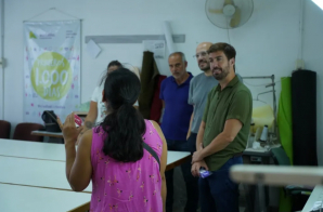 Entregaron anteojos en el CIC de Mercedes