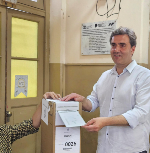 Boto consiguió la reelección
