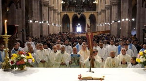 La comunidad diocesana peregrinó a Luján &#039;con María, de pie y al pie&#039;