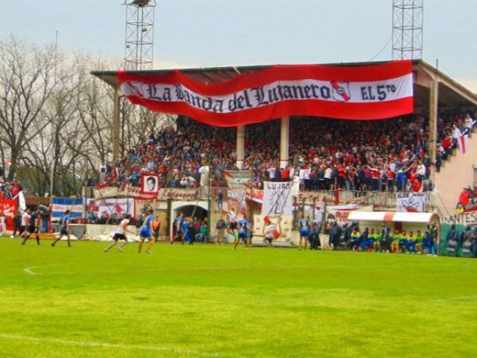 LUJAN RECIBE A EL PORVENIR Y CIERRA EL AÑO EN CASA