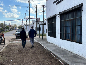 Luján: Construyeron nuevas veredas en escuelas del barrio Ameghino